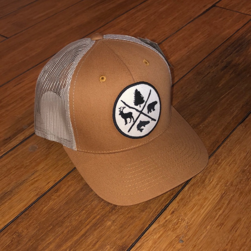 NWT! Outdoors Mesh Back Cap! “Tan” - Picture 3 of 5